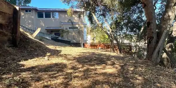 65 Madera Avenue