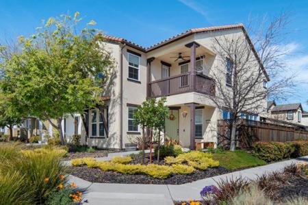 15181 Breckinridge Avenue