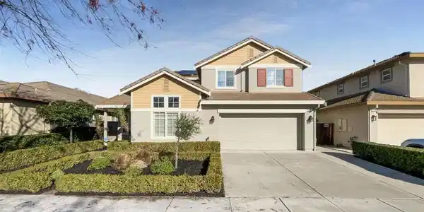 1124 Lake Park Dr
