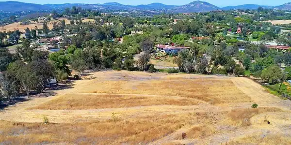 5470 La Crescenta