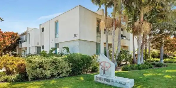 317 Pine Ave