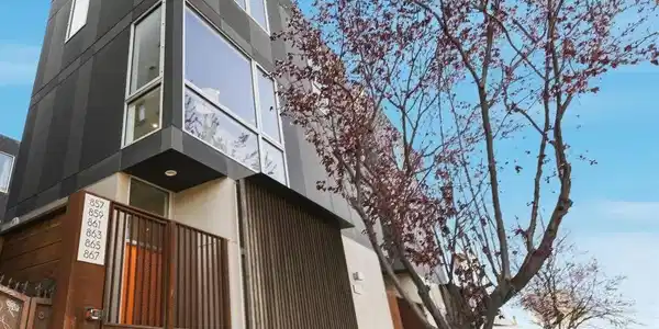 857 W Grand Ave