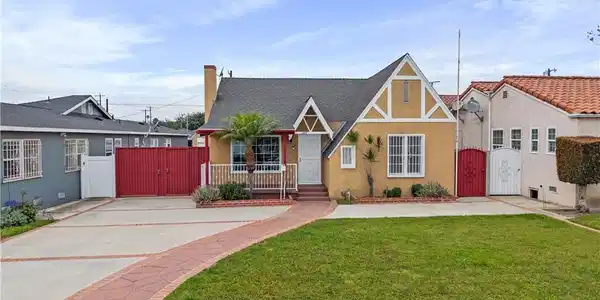 1217 Cary Avenue