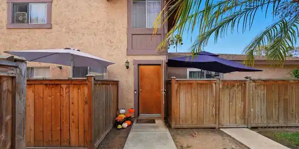 1312 San Ysidro Boulevard W