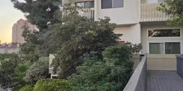 4020 La Jolla Village Drive
