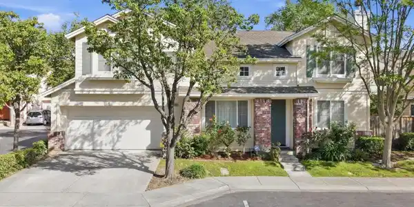 4040 Hemingway