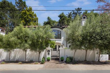23 Almendral Avenue