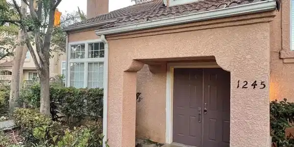 1245 Jamaica Lane