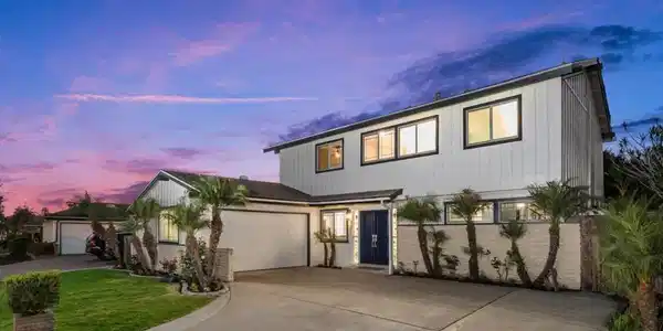 3542 Governor Drive