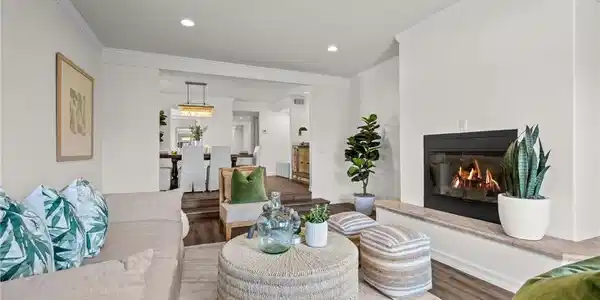 2357 Palos Verdes Drive W