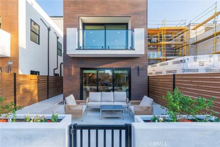 422 20th Street
