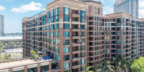 500 W Harbor Drive