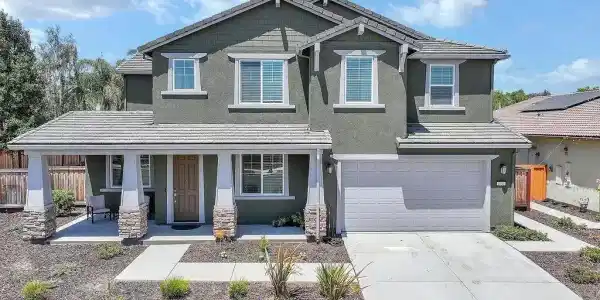1051 Nighthawk Way