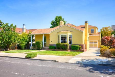 1037 Walnut Street