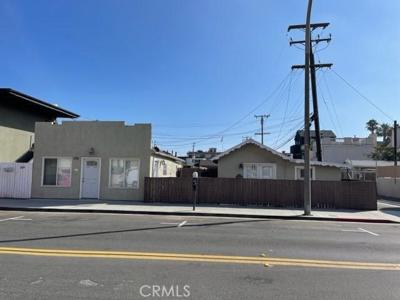 216 Walnut Avenue