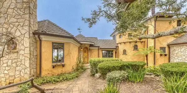 0 San Carlos Street