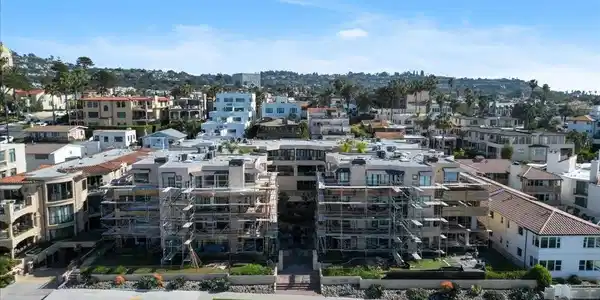 333 Coast Blvd