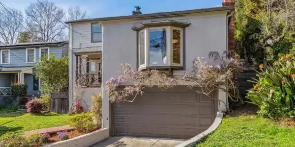 11 Parkside Dr