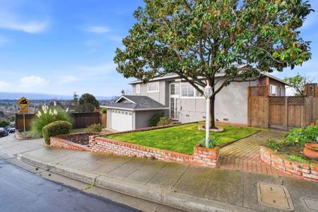 366 Monte Carlo Avenue