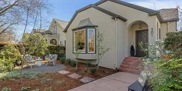 301 El Cerrito Avenue