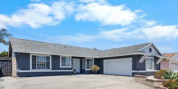 1001 Redwood Street