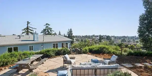 4021 Maybelle Ave