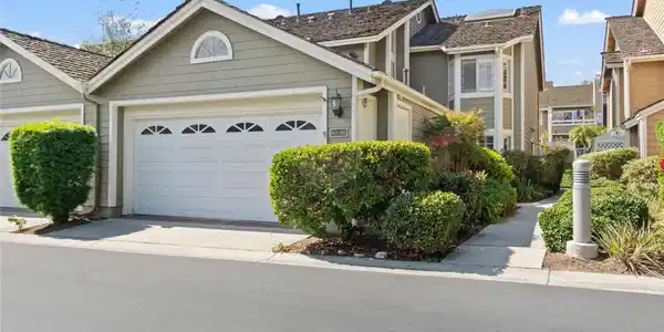 611 Wakefield Court