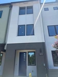 2870 Josephine Lane