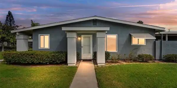 3676 Bartlett Ave.