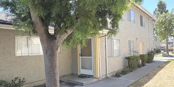 2587 Rudder Avenue