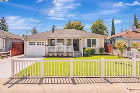 820 9Th Ave