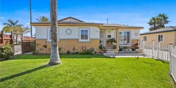 618 E 225th