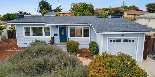 465 Harcourt Avenue
