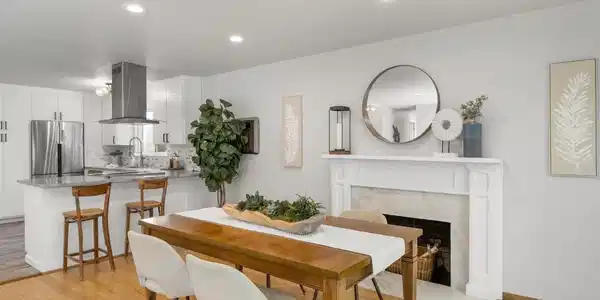 2283 2283 Panoramic Dr