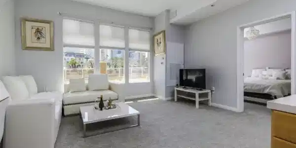 388 E Ocean Boulevard