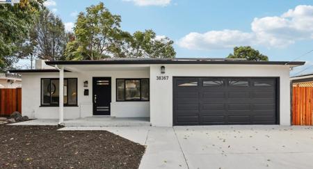 38367 Oliver Way