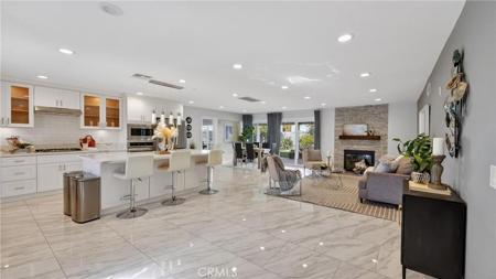 6051 Summerdale