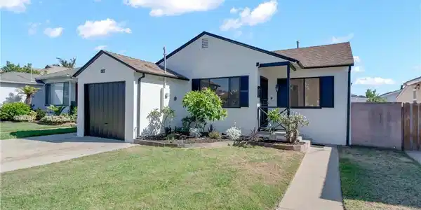 4748 W 140th Street