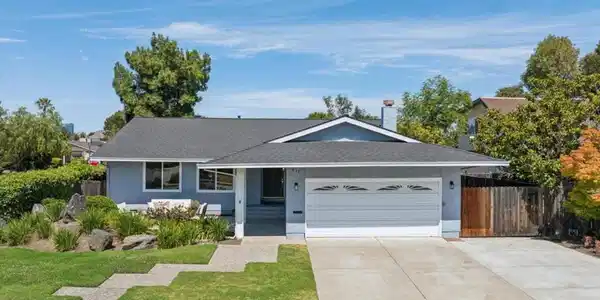 451 Neptune Drive