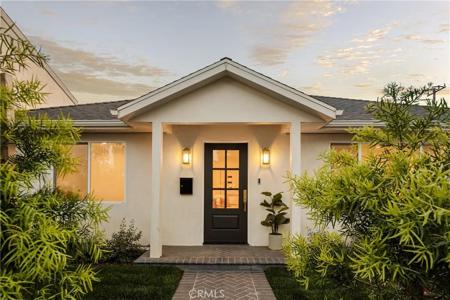 2806 Pacific Coast