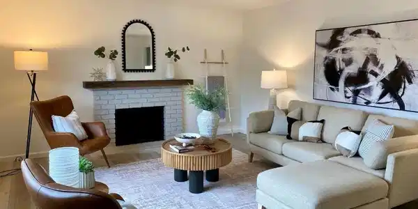 3573 Falcon Drive