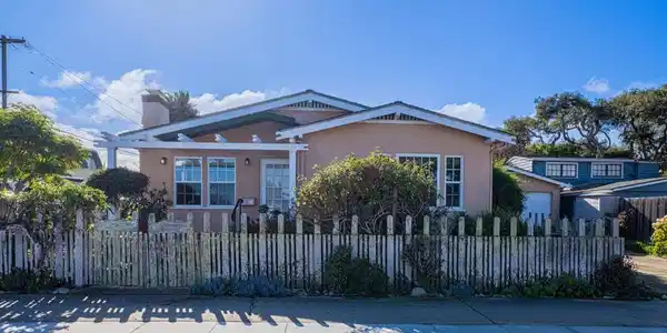 321 Pine Avenue