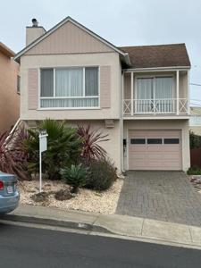 36 Lake Meadow Drive