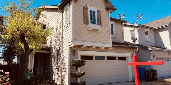 769 Bartlett Avenue