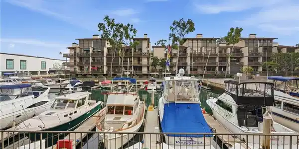 6126 Marina Pacifica N