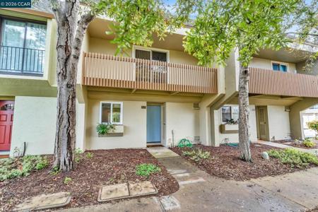 1119 Camino Del Valle