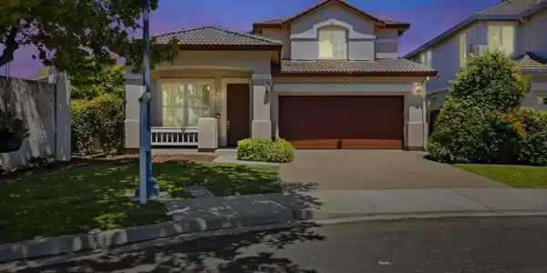 34341 Sandburg Drive