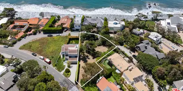 31826 Broad Beach Road