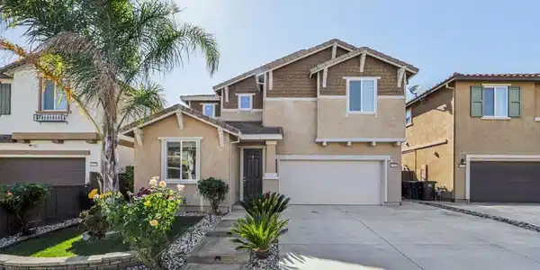 251 Coolcrest Dr
