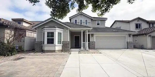 710 Piedra Way